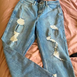 Ultra-high rise Hollister mom jeans